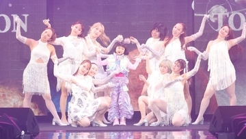 永尾柚乃、小林由依、村重杏奈らが集結！“宇宙の旅”を描く圧倒の10分間＜マイナビ TGC 2026 A/W＞
