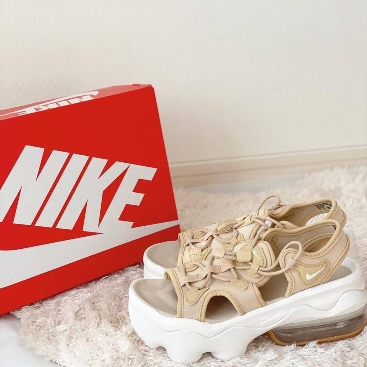 どんなスタイルにも合う！【NIKE】エアマックスココは最強サンダル 
