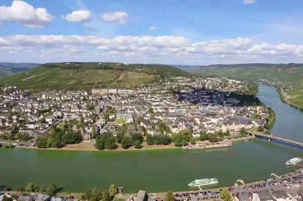 「ドイツらしさあふれる「木組みの町並み」を巡る旅　一度は訪れたい7つの町」の画像