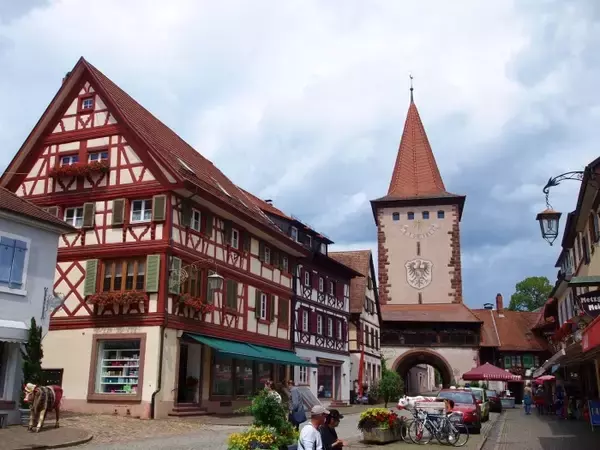 「ドイツらしさあふれる「木組みの町並み」を巡る旅　一度は訪れたい7つの町」の画像