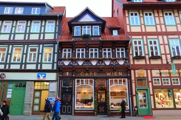 「ドイツらしさあふれる「木組みの町並み」を巡る旅　一度は訪れたい7つの町」の画像