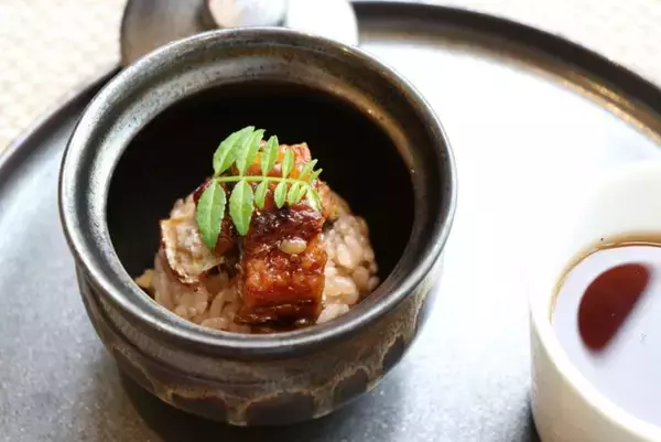 「お茶を“食す”至福の体験「フレンチジャポネ～伊勢茶mirume～」｜ ストリングスホテル 名古屋 グラマシースイート」の画像