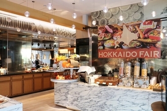 ストリングスホテル 名古屋 シェフズライブキッチン「北海道フェア～北の大地の恵みと秋スイーツ～」開催中