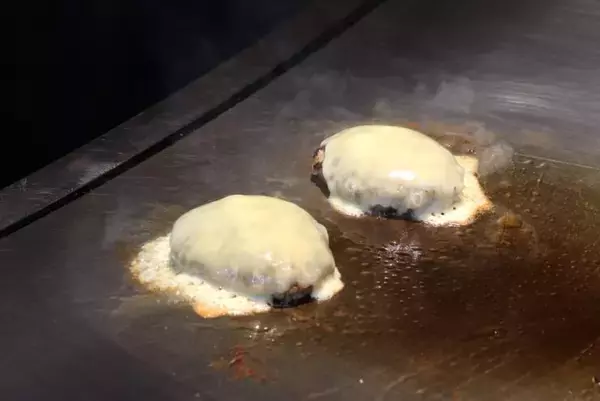 「鉄板焼で仕上げる「極バーガー」を五感で堪能！ ストリングスホテル 名古屋「匠」」の画像