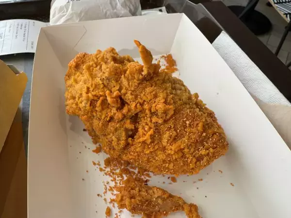 「【世界のマクドナルド】タイのマクドナルドで美味しいチキンメニューを味わう」の画像