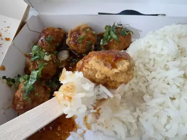 「【世界のマクドナルド】タイのマクドナルドで美味しいチキンメニューを味わう」の画像