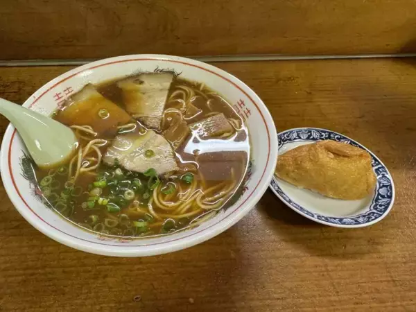 「【日本麺紀行】岡山が誇る昭和初期創業の老舗大衆食堂で味わう絶品ラーメンとは？ / 岡山県岡山市北区奉還町の「大衆食堂 旭軒」」の画像