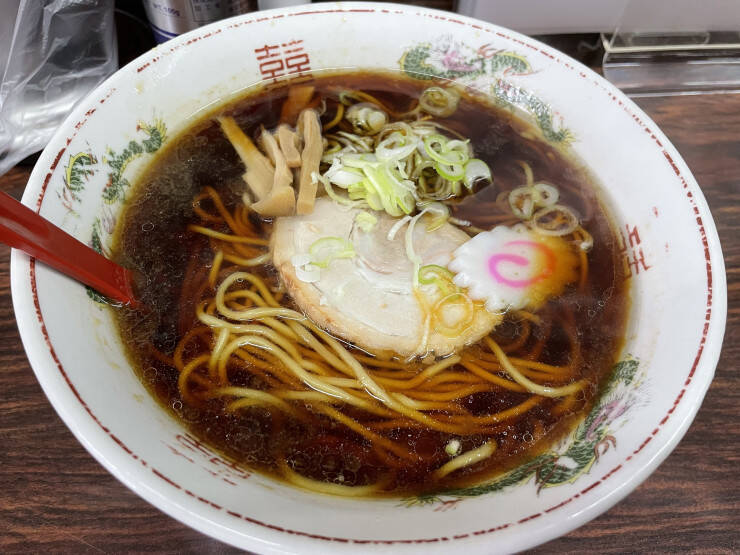 【日本麺紀行】醤油の旨みと香ばしさがクセになる郡山ブラックラーメンとは？ / 福島県郡山市の「枡はん 」