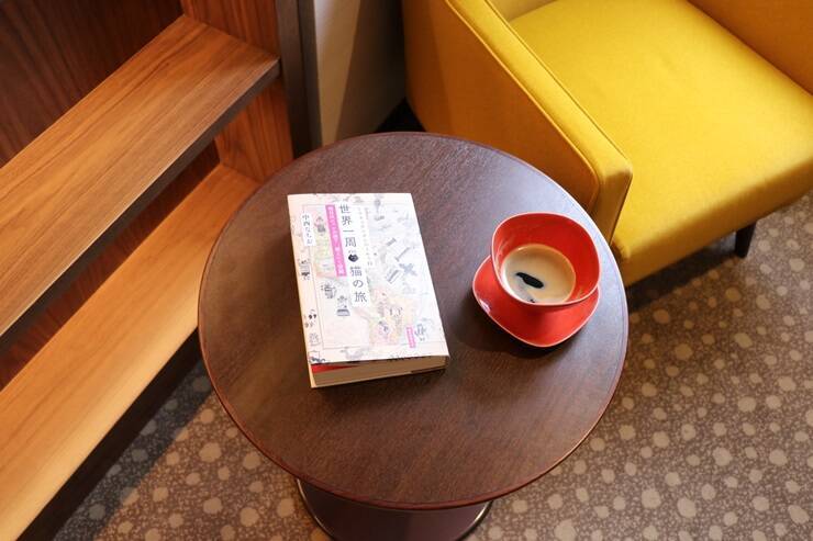 まるで泊まれる図書館！東京・芝パークホテルで本に囲まれるおこもりステイを