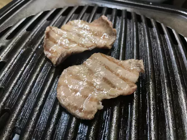 「【日本焼肉紀行】愛知・新安城の「お肉家てらもと」で味わう絶品生塩タンとは？」の画像