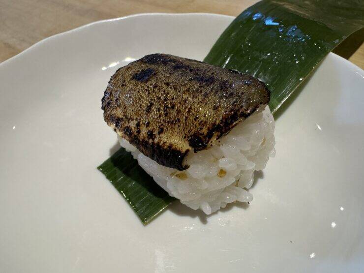 【日本グルメ紀行】明治2年創業！清流長良川の天然鮎を心ゆくまで堪能できる岐阜の名店とは？ / 岐阜県岐阜市・川原町の「川原町 泉屋」
