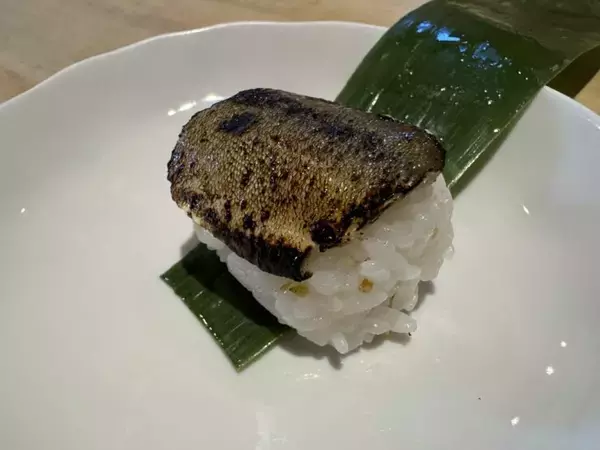 「【日本グルメ紀行】明治2年創業！清流長良川の天然鮎を心ゆくまで堪能できる岐阜の名店とは？ / 岐阜県岐阜市・川原町の「川原町 泉屋」」の画像