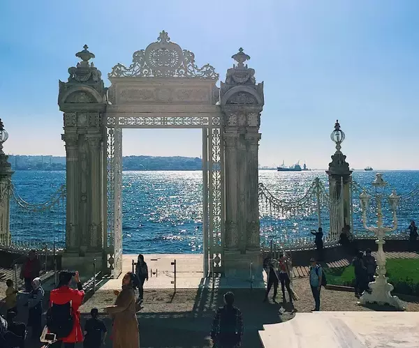 「トルコ・イスタンブールの新市街の観光スポット5選」の画像