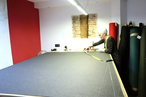 「カッパ（合羽）の語源になったカパとは？ スペイン・マドリードの老舗カパ専門店「カサ・セセーニャ」」の画像