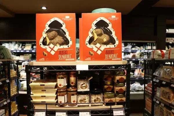 「スペインに行ったら必ず立ち寄りたい！「エル・コルテ・イングレス」は国内91店舗を展開するスペイン最大のデパート」の画像