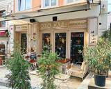 「トルコのブルーモスクを眺めながら癒しのカフェタイムを堪能できるお店 / イスタンブール・スルタンアフメット地区の「ソファーカフェ＆レストラン」」の画像2