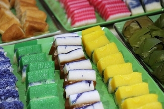 マレーシア・マラッカの手作り伝統菓子屋さん ババ・チャーリー・ニョニャ・ケーキ