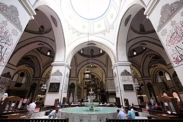 「【世界の街角】世界遺産の古都トルコ・ブルサは、オスマン朝の伝統が息づく心地よい街」の画像