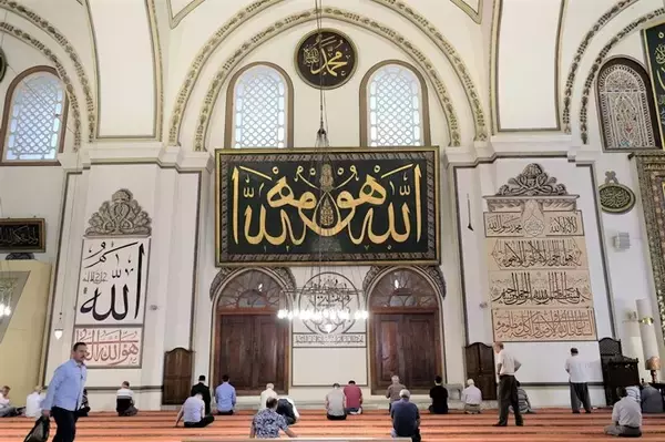 「【世界の街角】世界遺産の古都トルコ・ブルサは、オスマン朝の伝統が息づく心地よい街」の画像