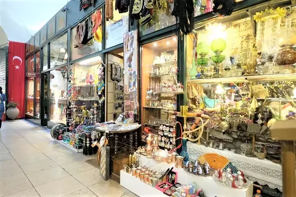 「【世界の街角】世界遺産の古都トルコ・ブルサは、オスマン朝の伝統が息づく心地よい街」の画像