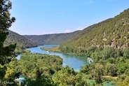 【世界の絶景】知る人ぞ知るクロアチアの穴場スポット / 迫力満点の滝が美しいクルカ国立公園
