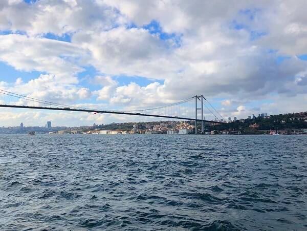 世界の街角 トルコ イスタンブール一度は訪れたいボスポラス海峡沿いの美しい場所 チェンゲルキョイ とは 19年9月10日 エキサイトニュース