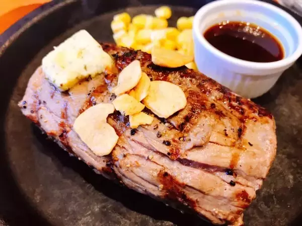 「海鮮居酒屋はなの舞が展開するステーキ専門レストラン「アッ！そうだステーキ」とは？」の画像