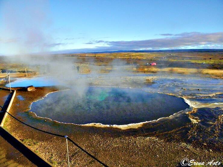 世界の絶景 地球の息吹を感じる場所 アイスランド ハウカダルール渓谷の間欠泉 年6月10日 エキサイトニュース