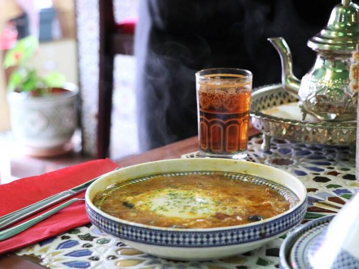 北アフリカ料理のタジンやクスクスを味わえるモロッコ風ティーハウス / 愛知県一宮市の「アルザルカ」