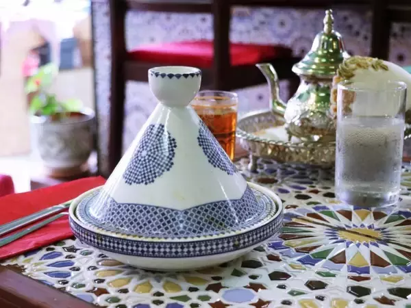 「北アフリカ料理のタジンやクスクスを味わえるモロッコ風ティーハウス / 愛知県一宮市の「アルザルカ」」の画像