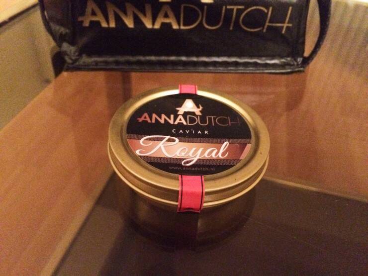 【世界の美食】オランダ産「極上生鮮キャビア」をお持ち帰りしてみた！