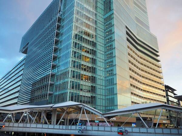 世界のカフェ 格安で大阪の眺望を満喫 超穴場の天空カフェ チャオプレッソ あべのハルカス店 17年2月23日 エキサイトニュース