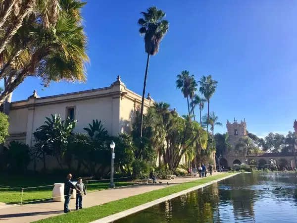 「カリフォルニア・サンディエゴにある全米人気ランキングNo.1の動物園がある「バルボアパーク」とは？」の画像
