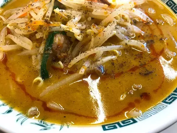 「毎日でも食べたい！日高屋の味噌ラーメンをさらに美味しく食べる方法がヤミつきすぎる件」の画像