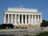 「アメリカ、ワシントンD.C.にあるリンカーン記念堂でアメリカの歴史に思いを馳せる」の画像4