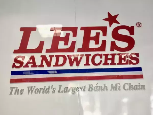 「アジアン風サンドイッチが絶妙！カリフォルニアの人気のチェーン店「リーズサンドイッチ」」の画像