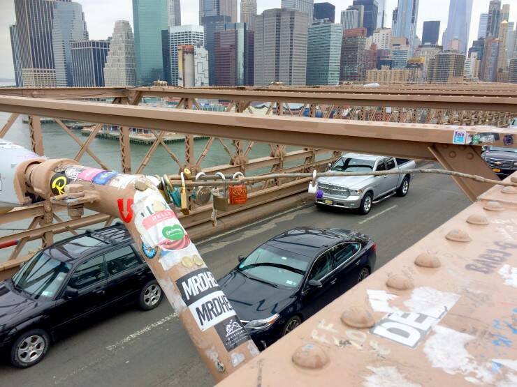 【暮らすように旅するアメリカ】マンハッタンの摩天楼とアートの街ブルックリンを結ぶ「ブルックリン・ブリッジ（Brooklyn Bridge）」を散歩する