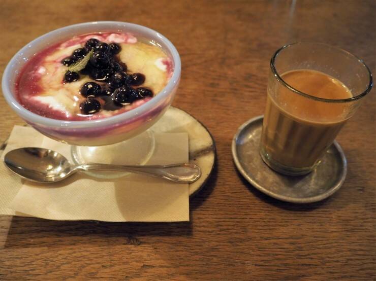 ここはカフェ？いえ、ネパール・インド料理店です！東京杉並区・西荻窪「サジロクローブ」