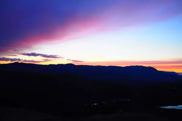 「【世界の絶景】パタゴニアのフィッツ・ロイで奇跡の朝日を見る」の画像