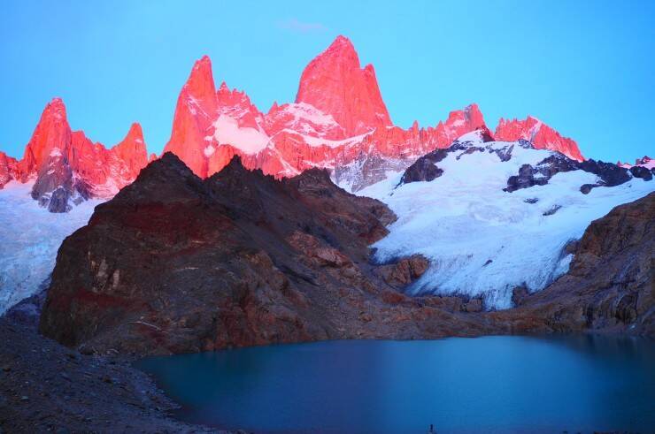 【世界の絶景】パタゴニアのフィッツ・ロイで奇跡の朝日を見る