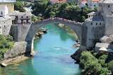「世界遺産の橋に平和への祈りを込めて、エキゾチックなボスニア・ヘルツェゴビナの古都モスタルを歩く」の画像7