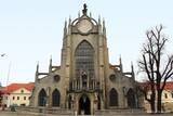 「パステルカラーの光の教会 / チェコ・クトナーホラの聖母マリア大聖堂は外観とのギャップが凄い！」の画像3