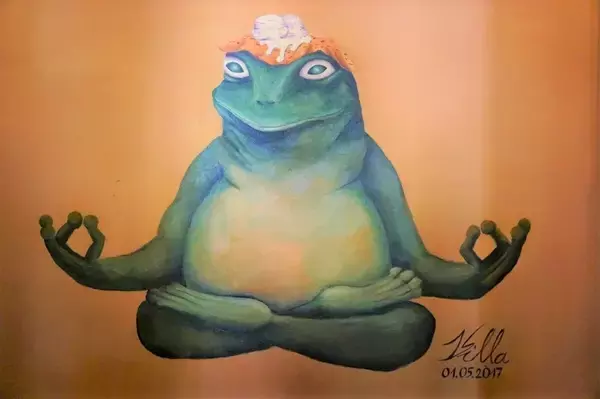 「エストニア・タリンの伝説的カフェ「コンプレッサー」でボリューム満点パンケーキに挑戦」の画像