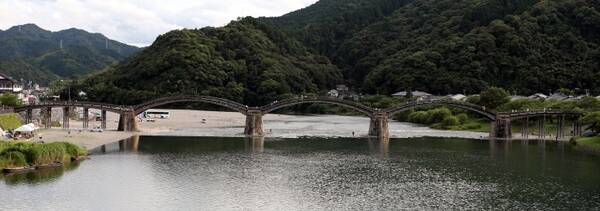 ニッポンの絶景 日本三名橋のひとつ山口県岩国市の錦帯橋 17年7月23日 エキサイトニュース