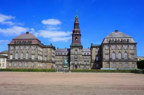 「豪華な王室の迎賓の間にうっとり、デンマーク・コペンハーゲン発祥の地・クリスチャンスボー城」の画像