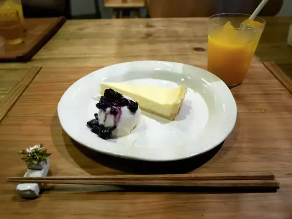 「世界遺産「石見銀山」の自然溢れる古民家カフェでひと休み / 島根県大田市大森町「群言堂　石見銀山本店」」の画像