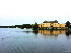 宮殿にあるオシャレなカフェで海鮮たっぷりのフィッシュスープを頂く/カラメーラン・ドロットニングホルム宮殿カフェ(Karamellan Drottningholms slottscafe )