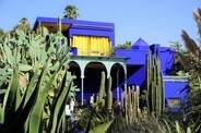 あのイヴ・サン＝ローランが愛したモロッコの幻想的なブルーの庭園「マジョレル庭園」