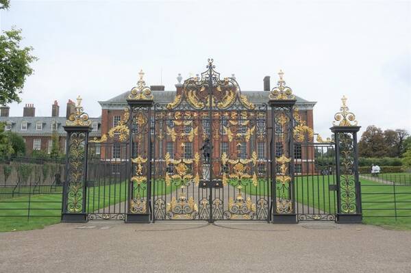 ウィリアム王子とキャサリン妃が暮らすロンドンのケンジントン宮殿で イギリス王室の歴史をたどる 18年4月15日 エキサイトニュース