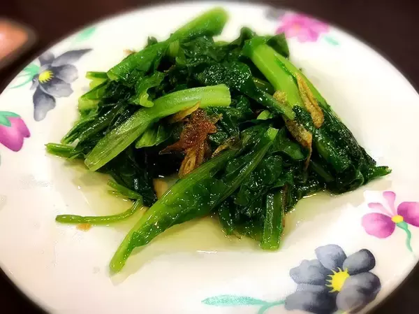 「台北の中心・中山エリアで昔から愛されている台湾料理を楽しもう / 雙連駅近くの定食屋「阿國切仔麵」」の画像